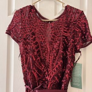 NWT Elegant Burgundy Sequin dress, mother of the bride, valentine dance $160